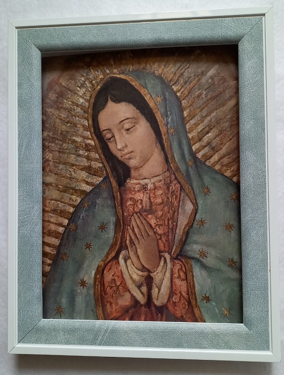 Virgen de Guadalupe medio cuerpo cuadro pequeño para mesa - Arte Religioso  Martha